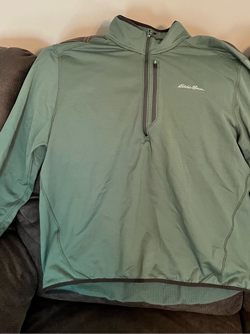 Eddie Bauer Quarter-Zip Pullover in Green